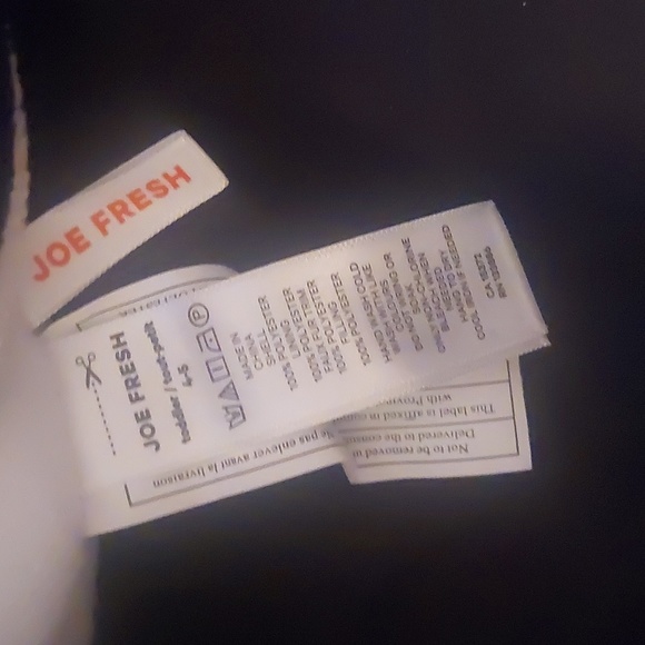 A warm comfy hat - Picture 3 of 4